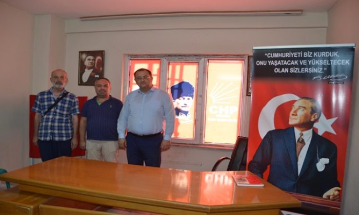 MEHMET TEVFİK GÜLSOY `DAN CHP BİRECİK İLÇE BAŞKANI AV.SAKIP YAŞAR `A ZİYARET