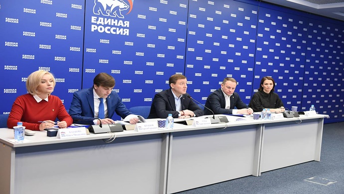 «Единая Россия»: В 2023 году по программе капремонта сдадут более 1,5 тысяч школ