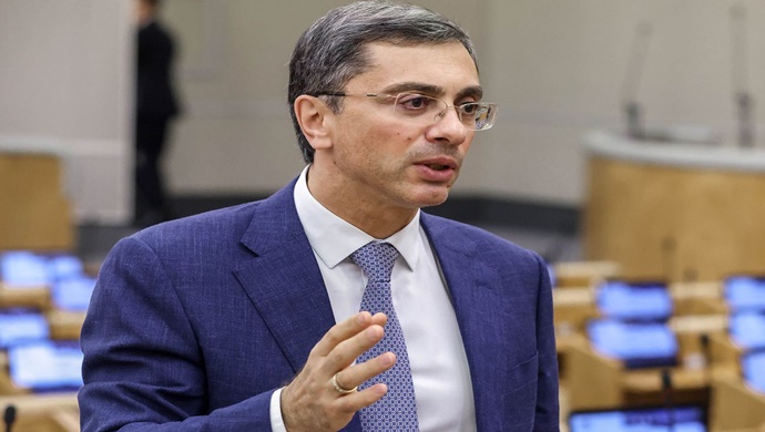 Birleşik Rusya, dijital platformlar, satıcılar ve tüketiciler arasındaki etkileşim mekanizmalarını yasal olarak güvence altına aldı