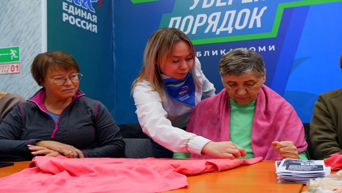 В Сыктывкаре единороссы провели экологический мастер-класс для пенсионеров