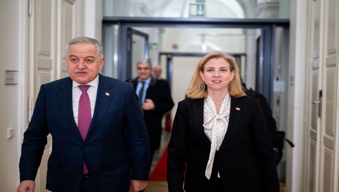 Meeting with the Federal Minister for European and International Affairs of Austria